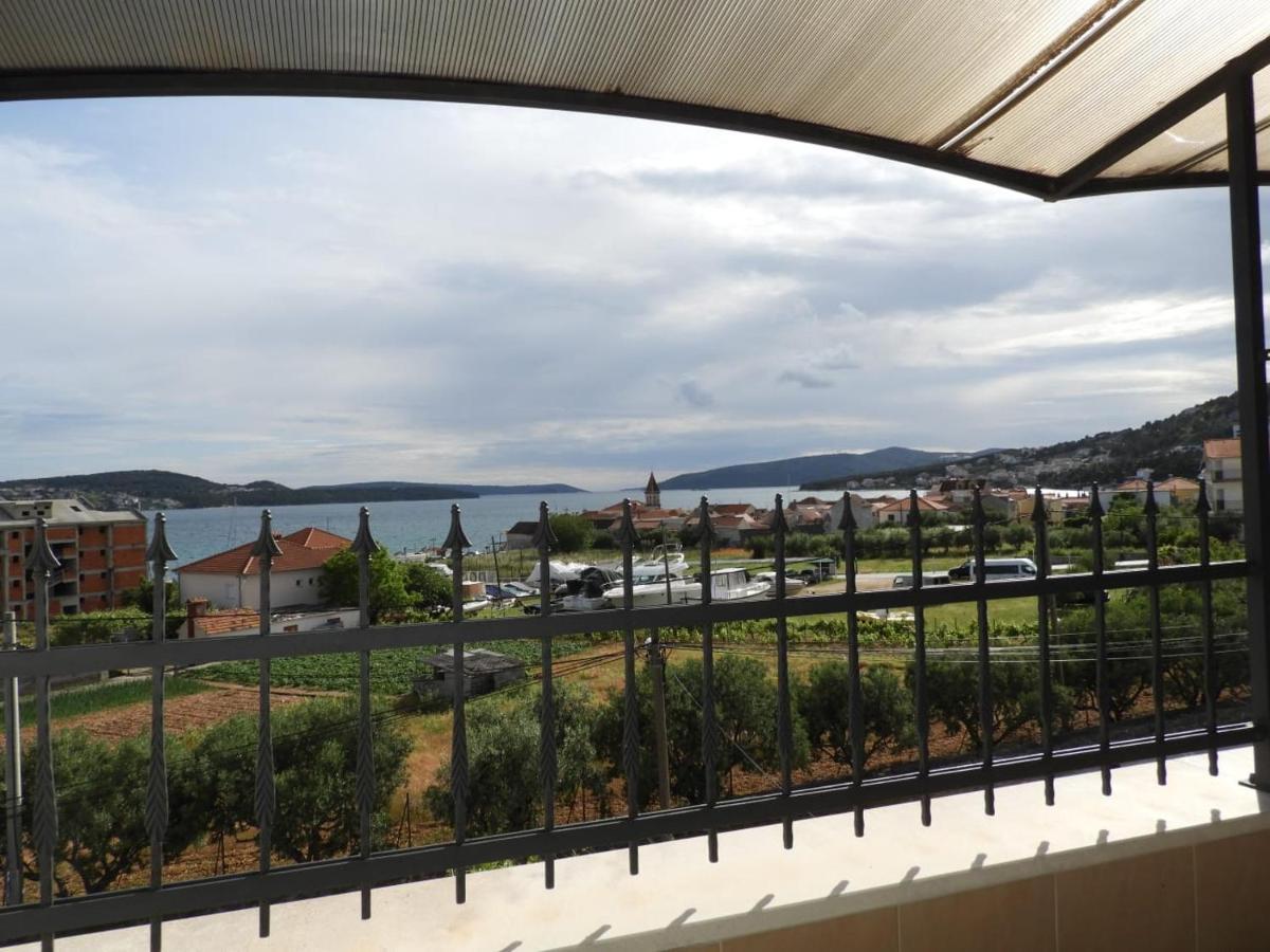 Villa Bilota Trogir Exteriör bild