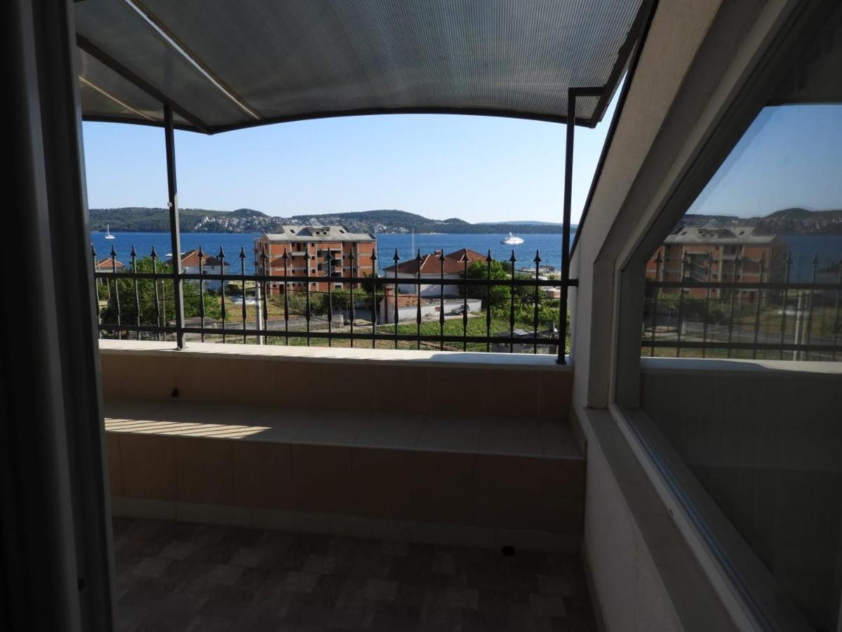 Villa Bilota Trogir Exteriör bild