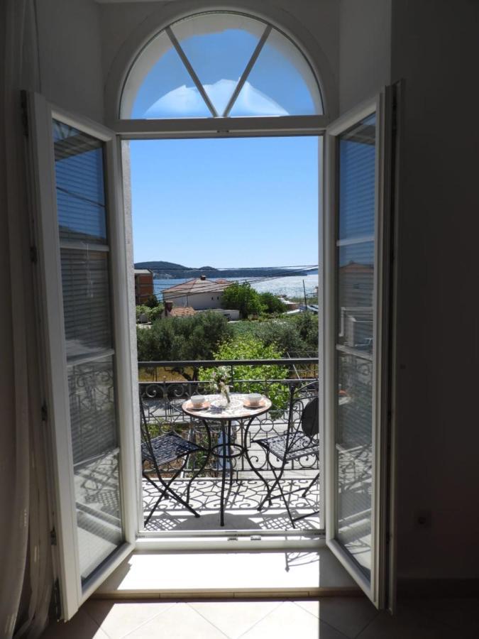 Villa Bilota Trogir Exteriör bild