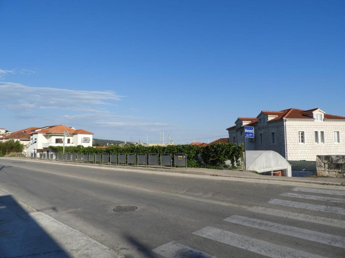 Villa Bilota Trogir Exteriör bild